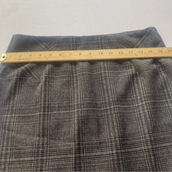 B. Wear plaid‎ pencil skirt flare hem size 11 rayon gray pre owned zipper casual - Picture 4 of 15